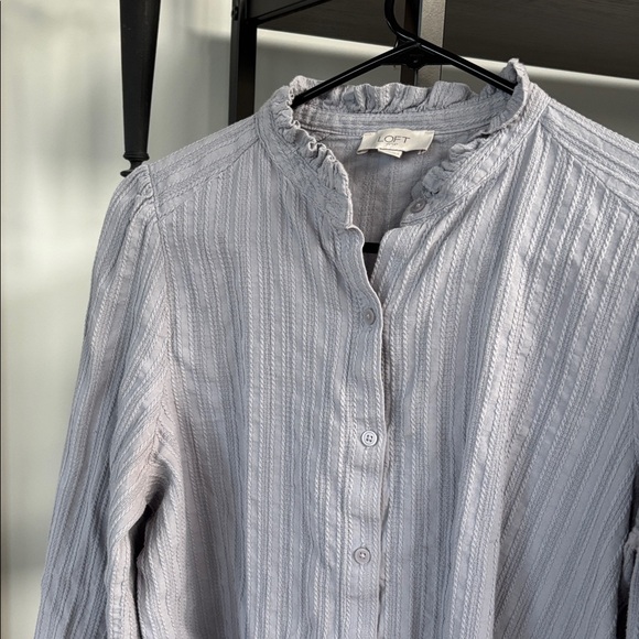 Loft Top - Picture 2 of 2